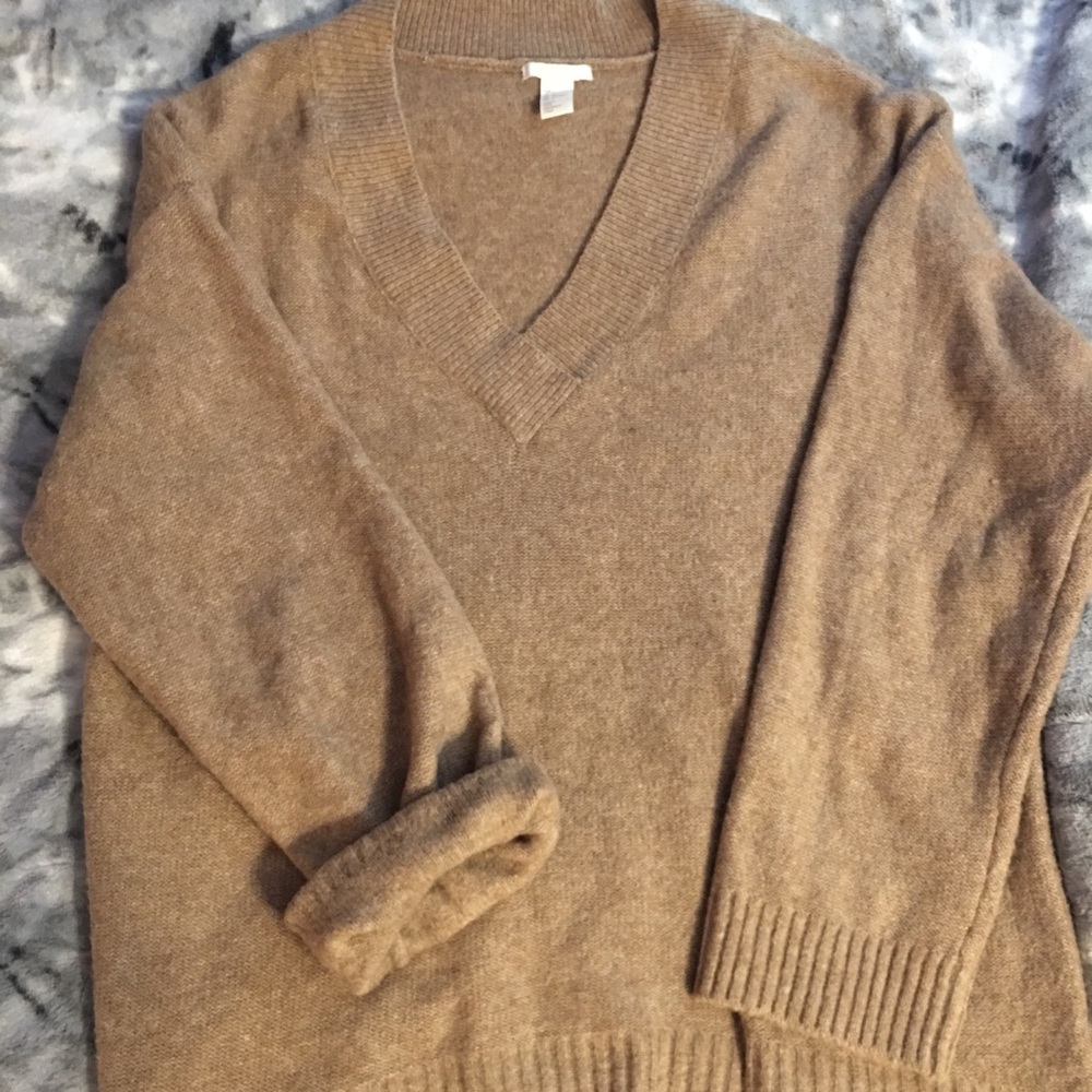 H&M comfy beige sweater